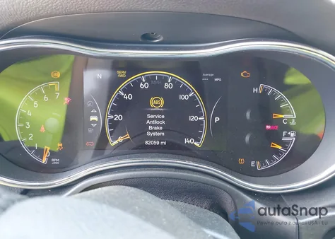 2018 Jeep Grand Cherokee Limited 4X4 z USA, uszkodzony, nr VIN 1C4RJFBG2JC441923